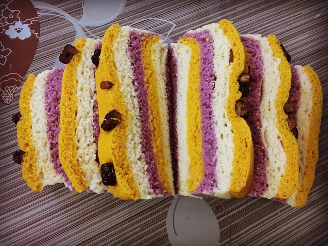 1525602485849544850.jpg F95D6A09-5BD0-F4DE-E16B-398E64D8C5C71.jpg