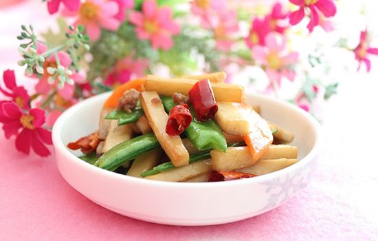 1529631207358577845.jpg 055.jpg